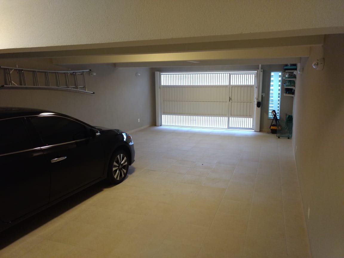 Casa, 3 quartos, 242 m² - Foto 4