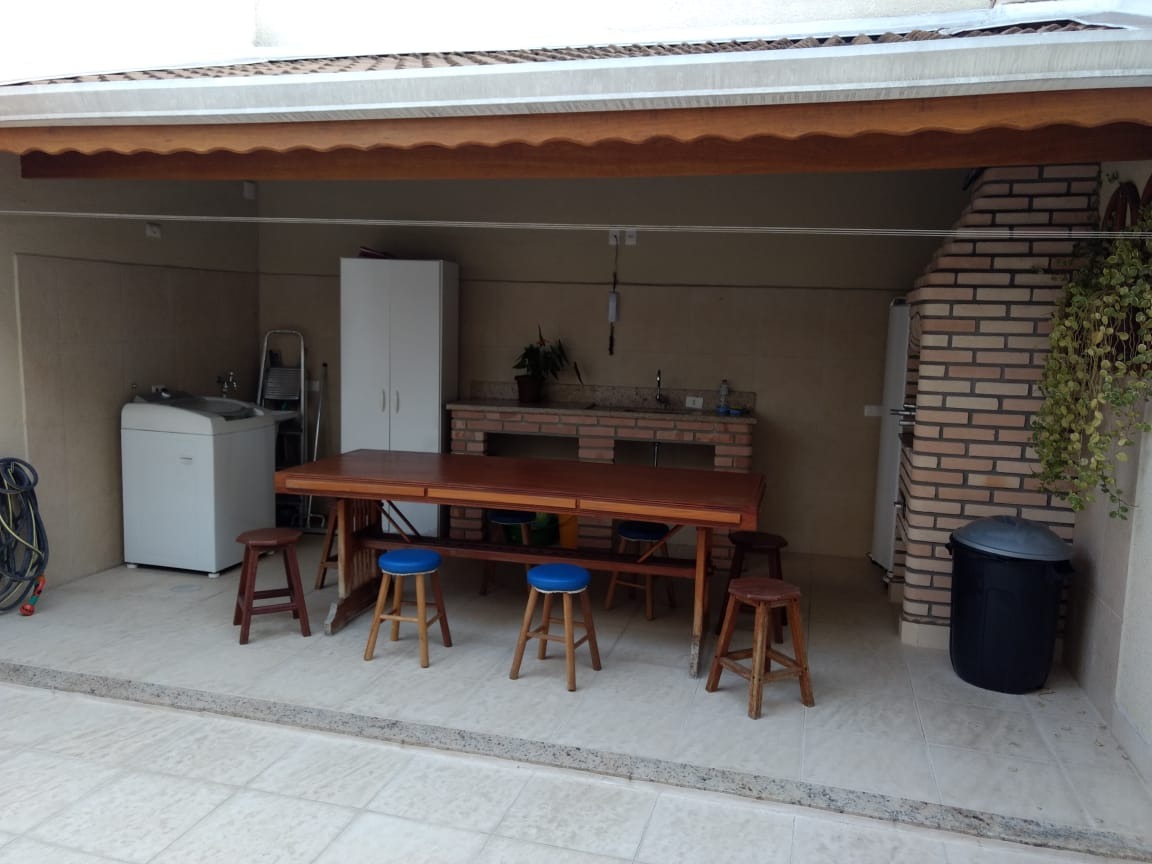 Casa, 3 quartos, 242 m² - Foto 8