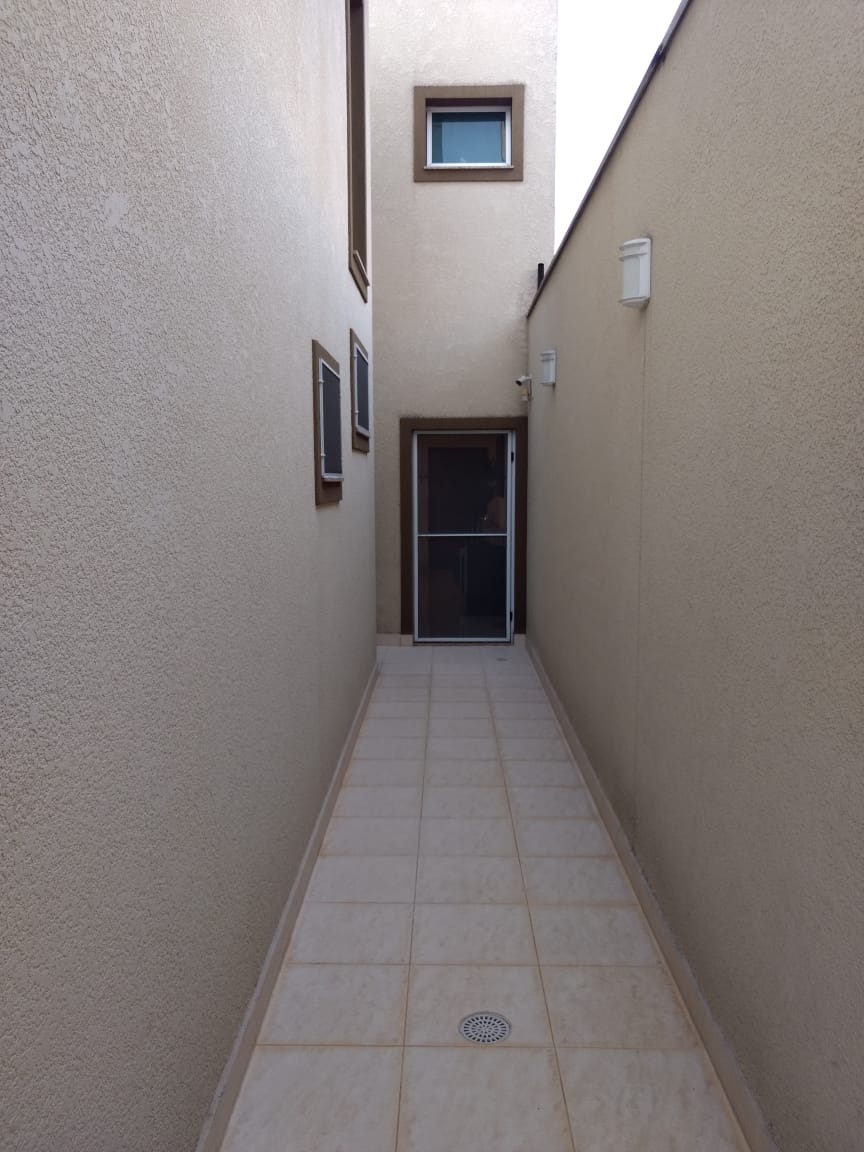 Casa, 3 quartos, 242 m² - Foto 9