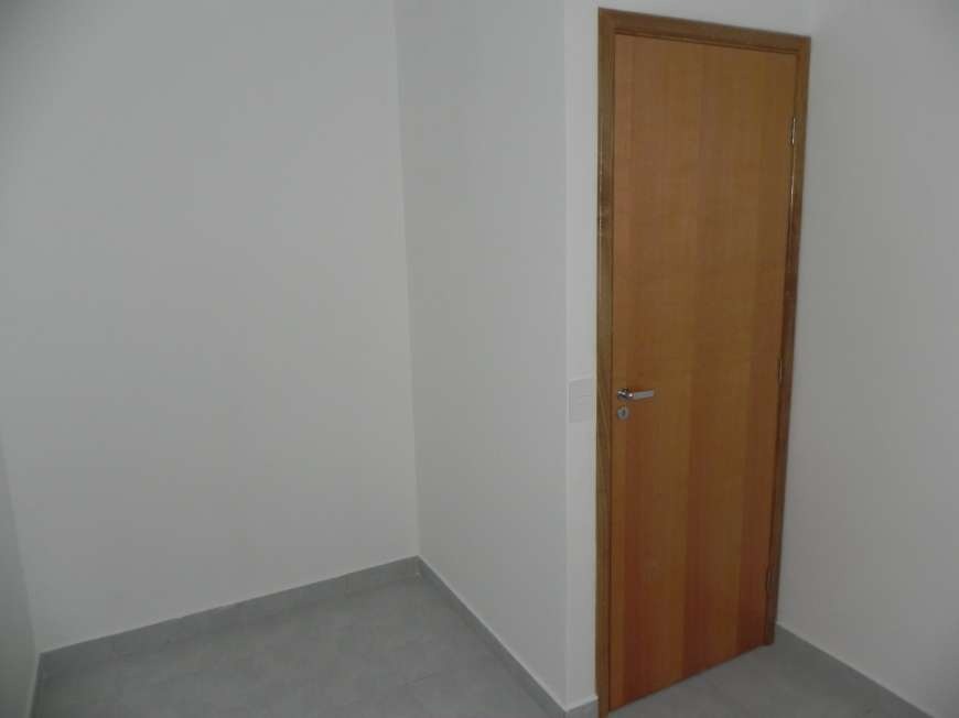 Casa à venda com 2 quartos, 44m² - Foto 2