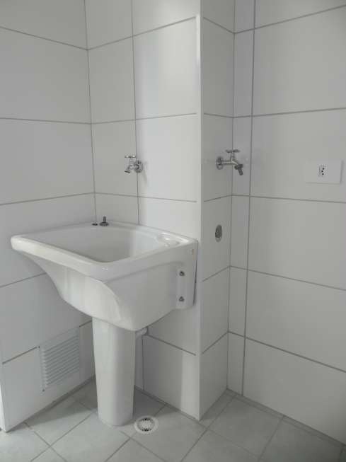 Casa à venda com 2 quartos, 44m² - Foto 6