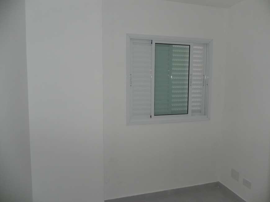 Casa à venda com 2 quartos, 44m² - Foto 9