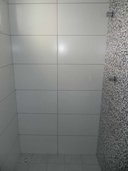 Casa à venda com 2 quartos, 44m² - Foto 12