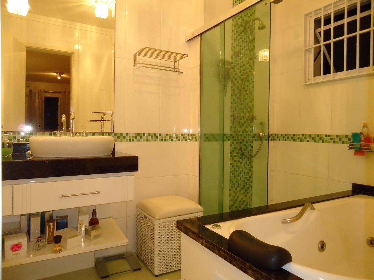 Casa, 4 quartos, 200 m² - Foto 19