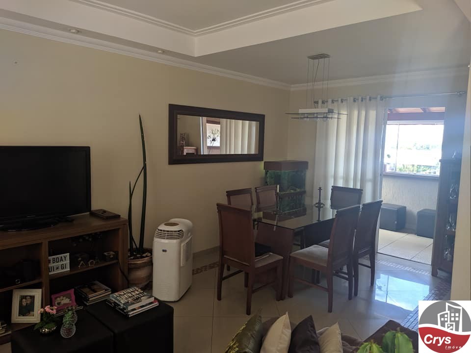 Casa, 3 quartos, 240 m² - Foto 1