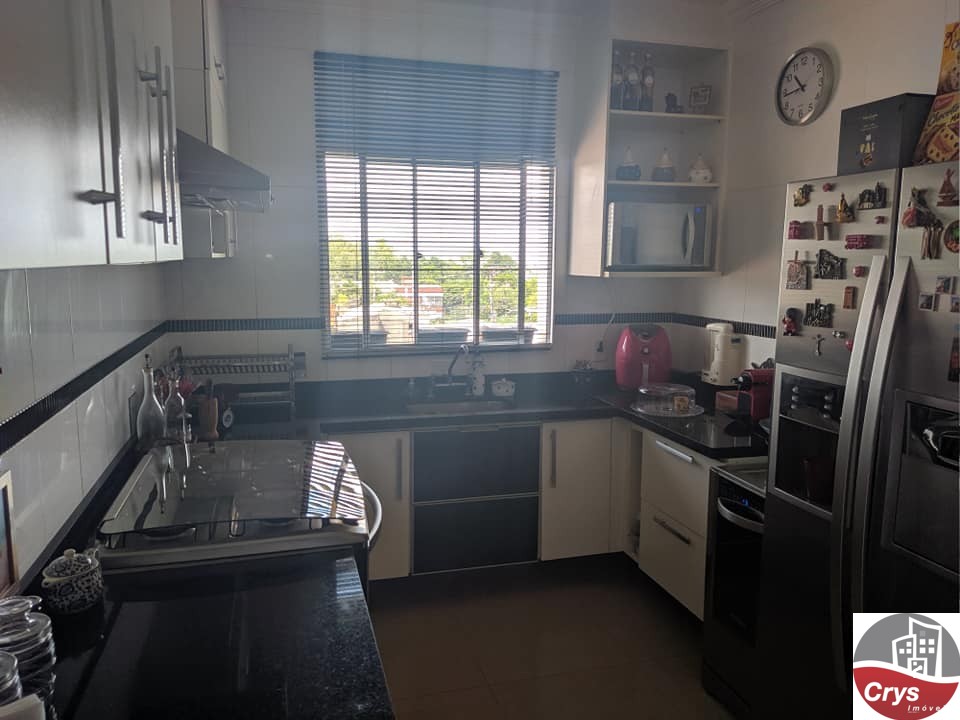 Casa, 3 quartos, 240 m² - Foto 8