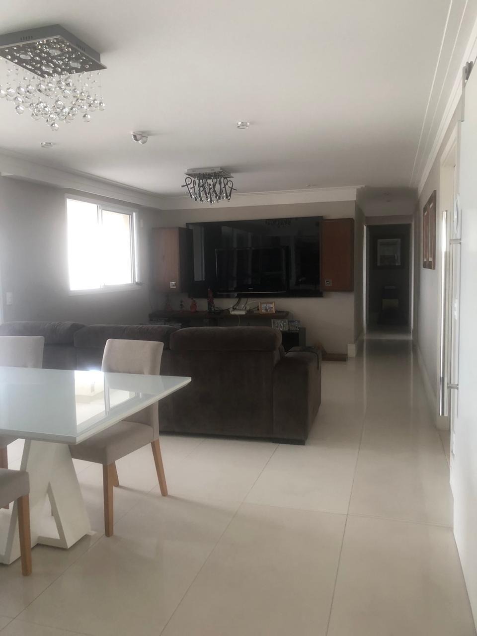 Apartamento, 3 quartos, 189 m² - Foto 1