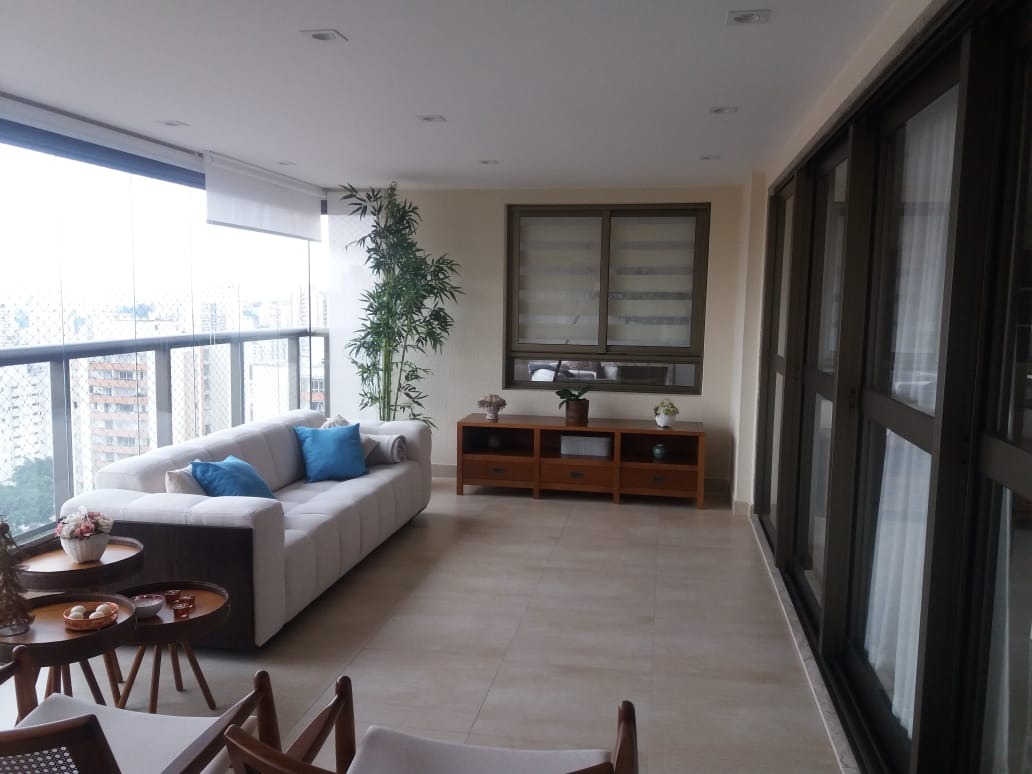 Apartamento à venda e aluguel com 3 quartos, 250m² - Foto 5