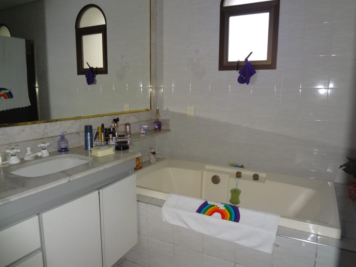 Apartamento, 4 quartos, 270 m² - Foto 21