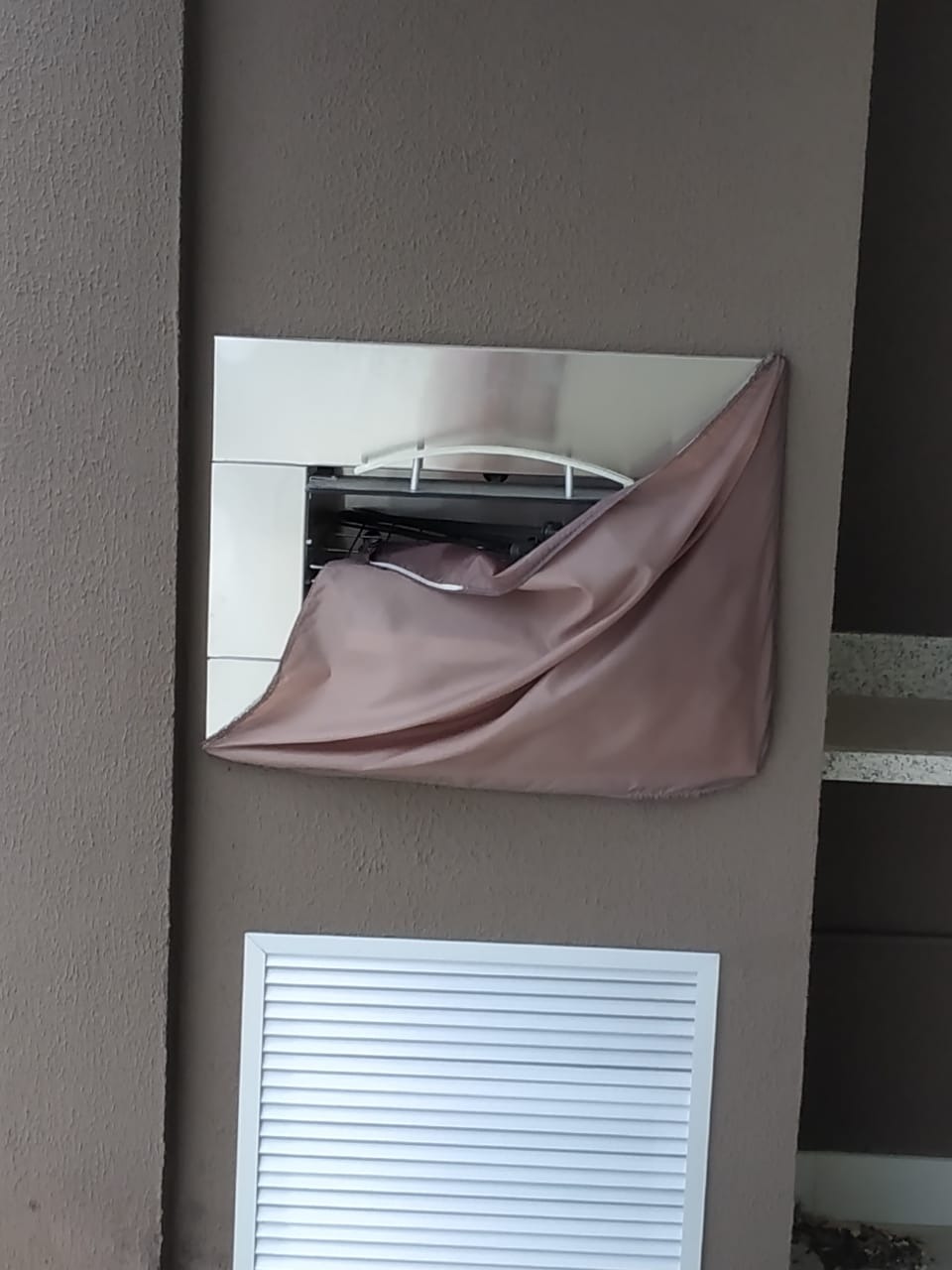 Apartamento à venda com 3 quartos, 140m² - Foto 4