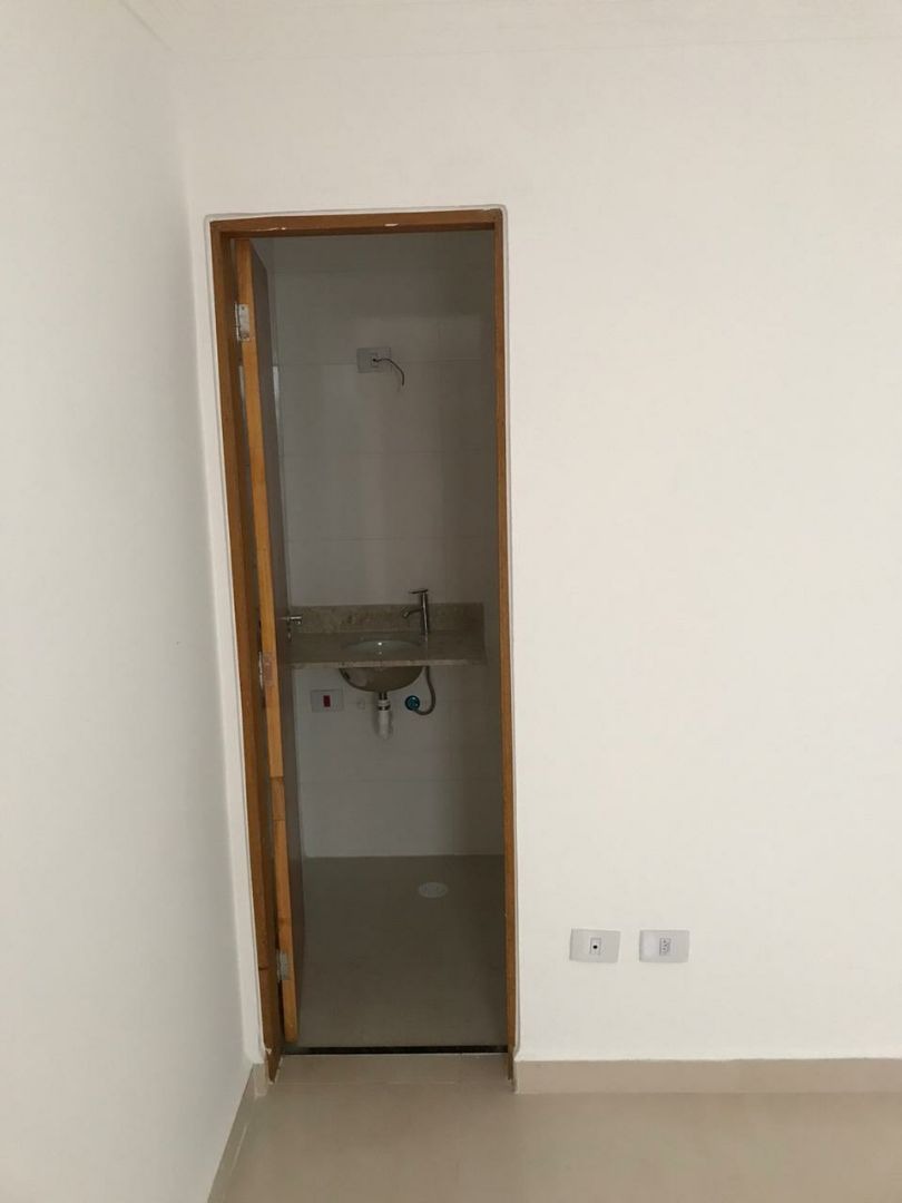 Casa à venda com 1 quarto, 37m² - Foto 6