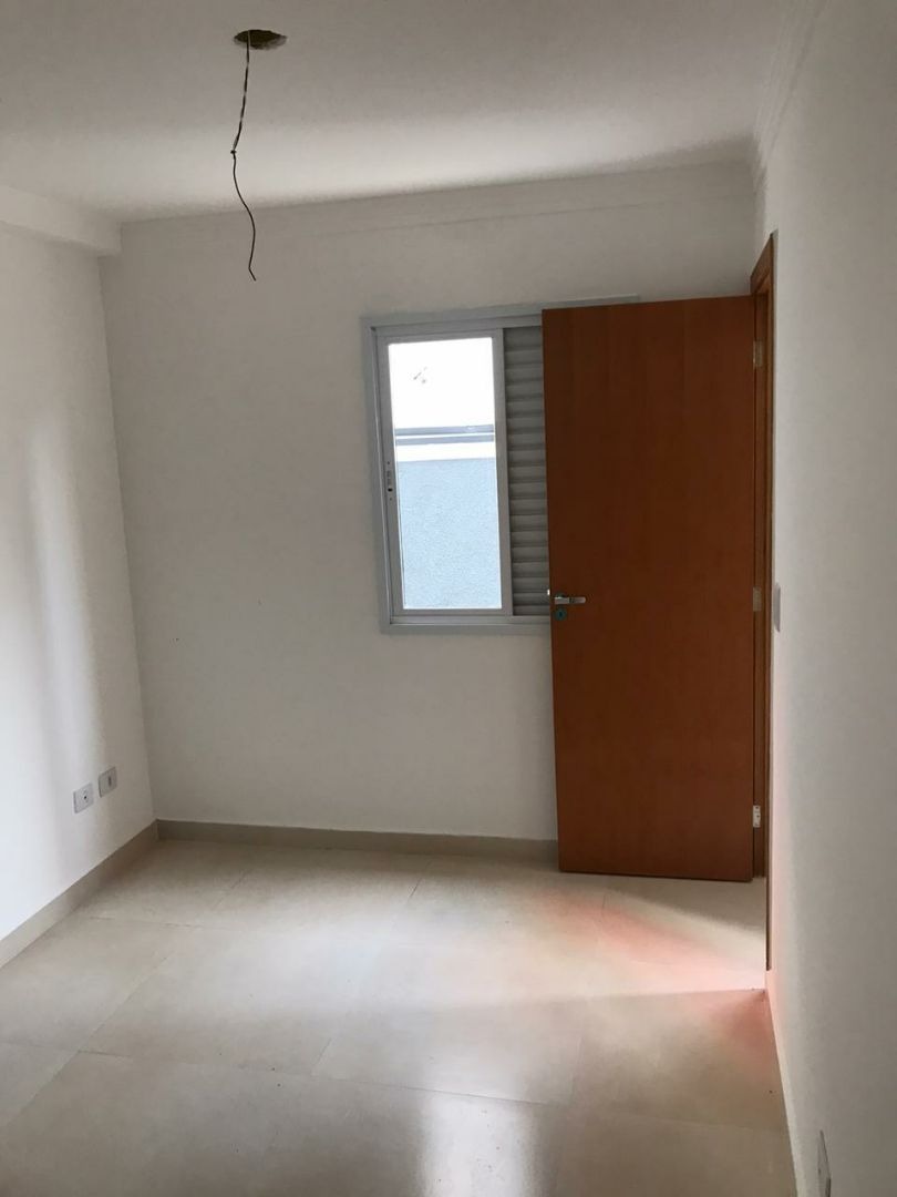 Casa à venda com 1 quarto, 37m² - Foto 4