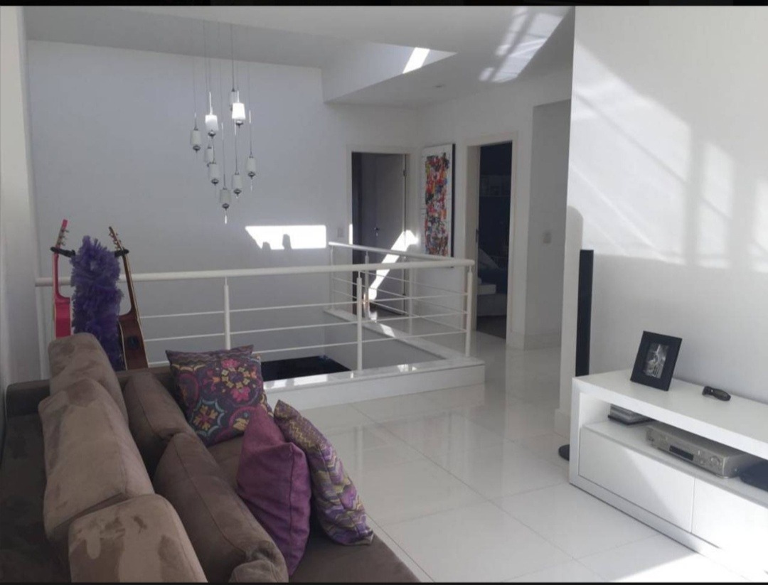 Casa, 3 quartos, 254 m² - Foto 2