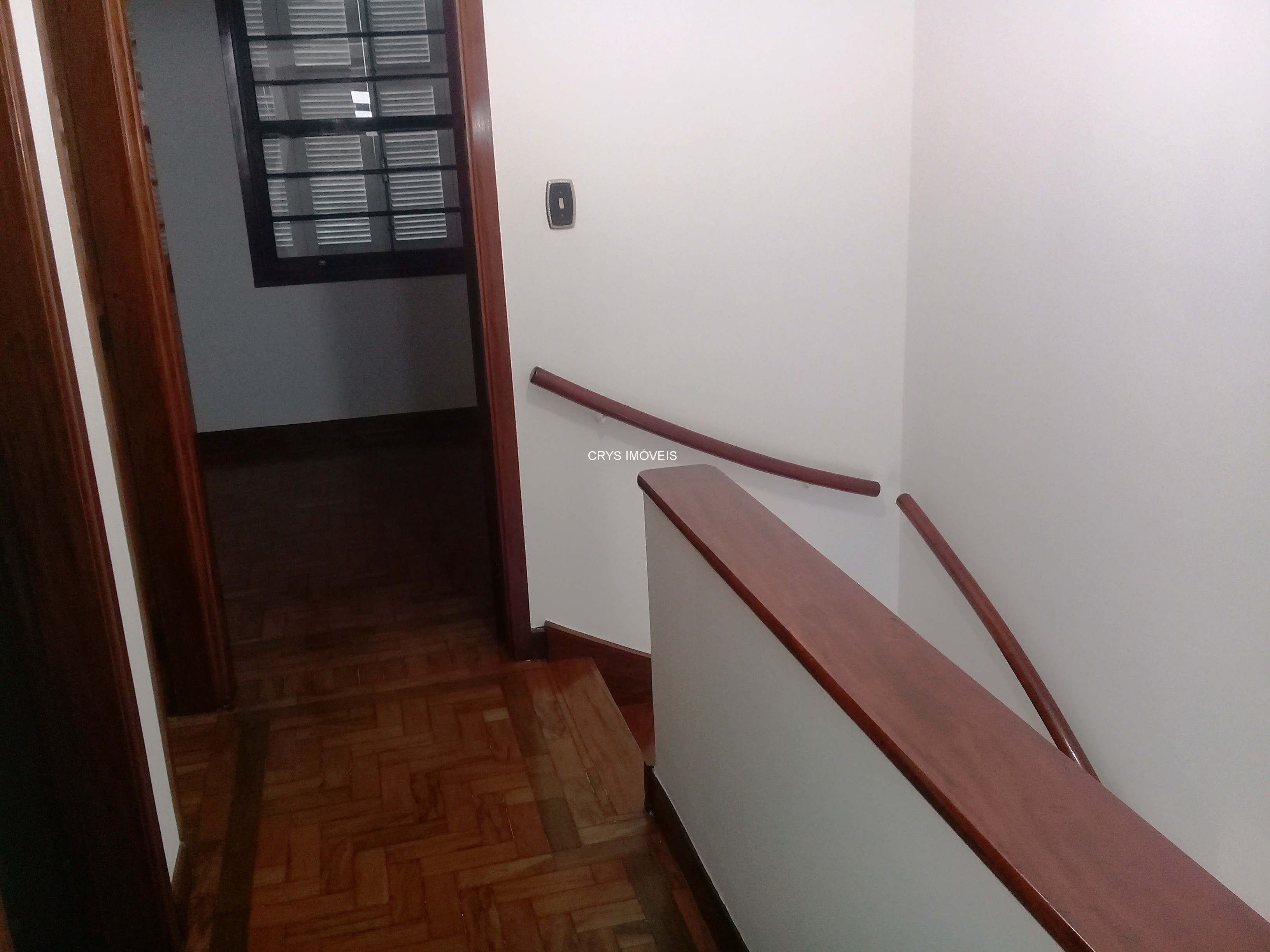 Casa para alugar com 3 quartos, 209m² - Foto 3
