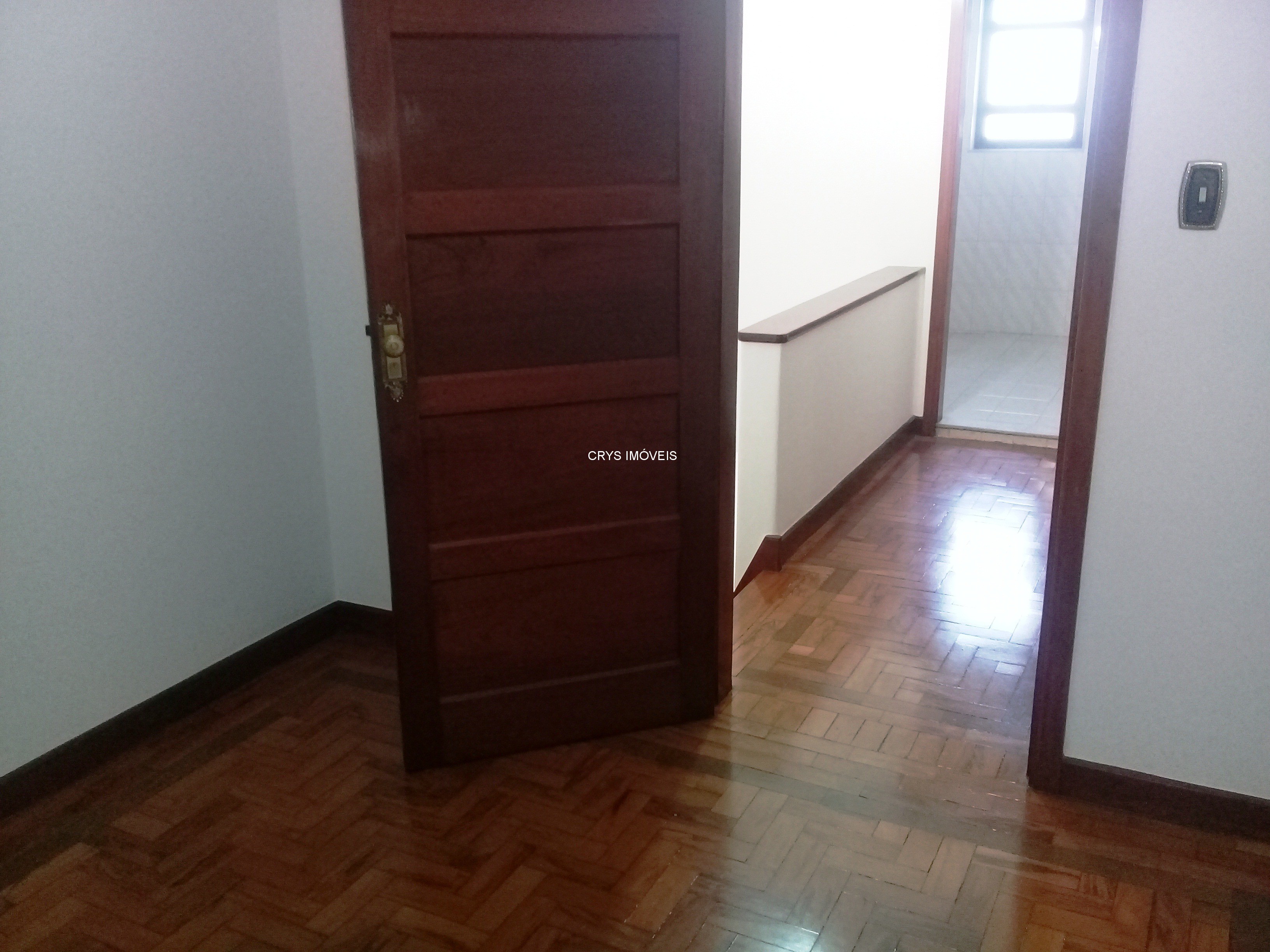 Casa para alugar com 3 quartos, 209m² - Foto 4