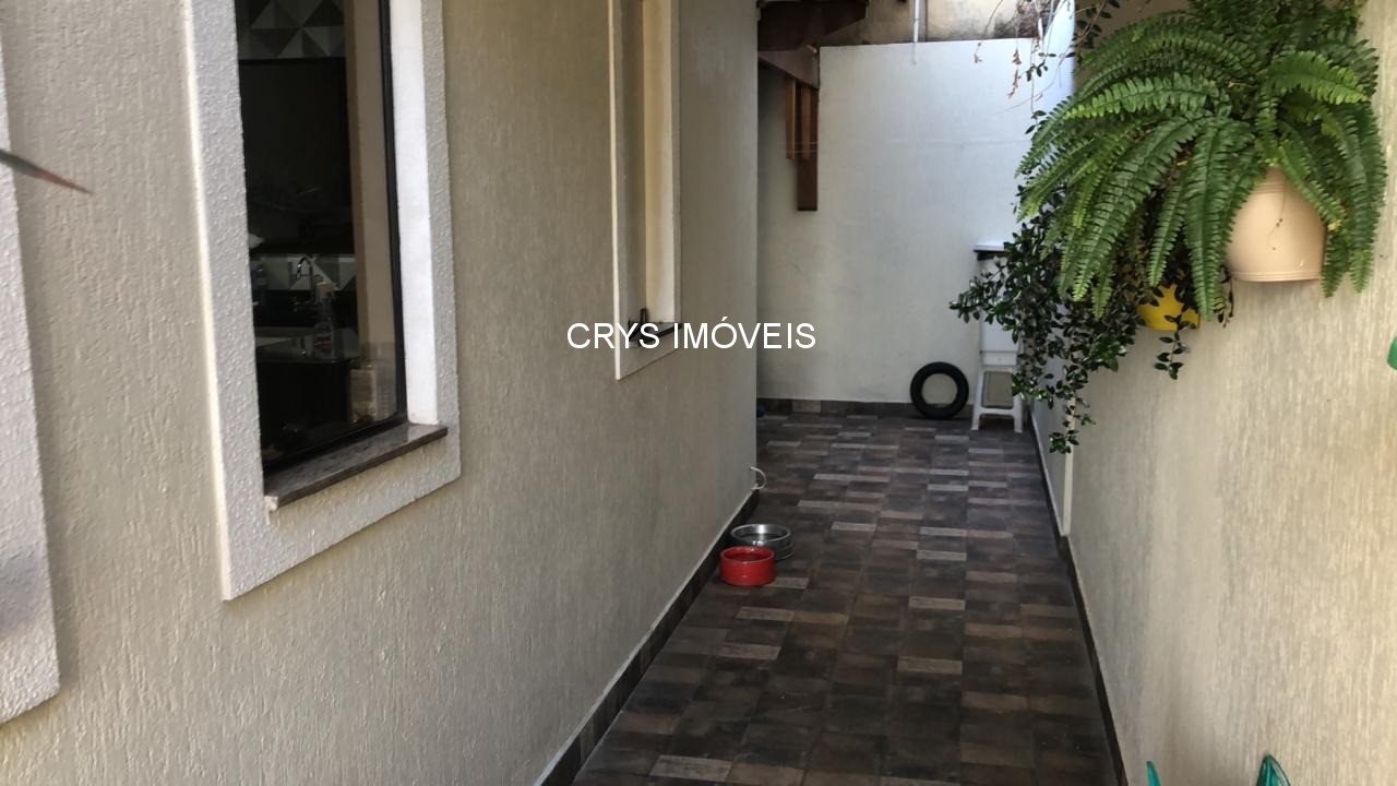 Casa à venda com 3 quartos, 130m² - Foto 12