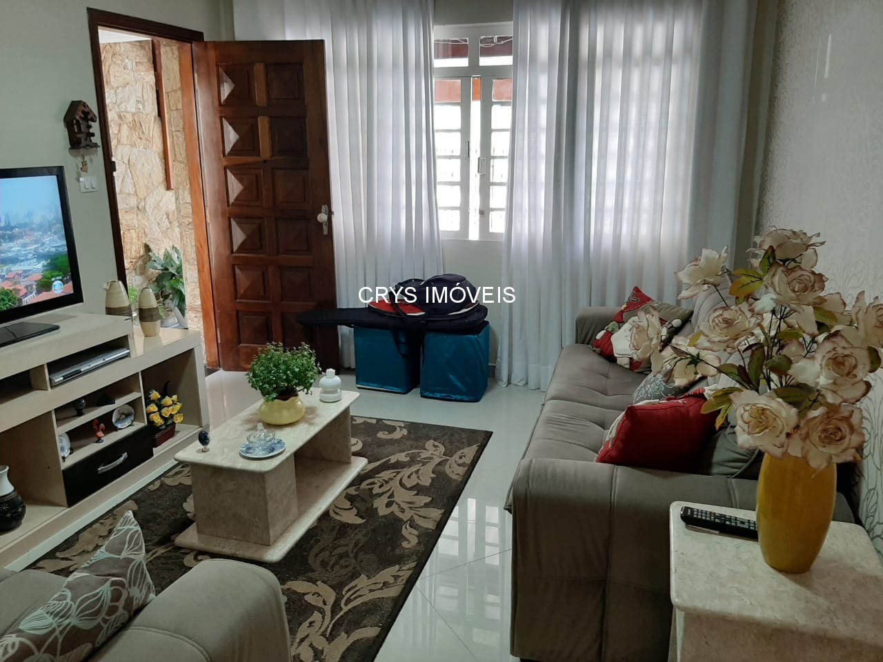 Casa à venda com 2 quartos, 80m² - Foto 2