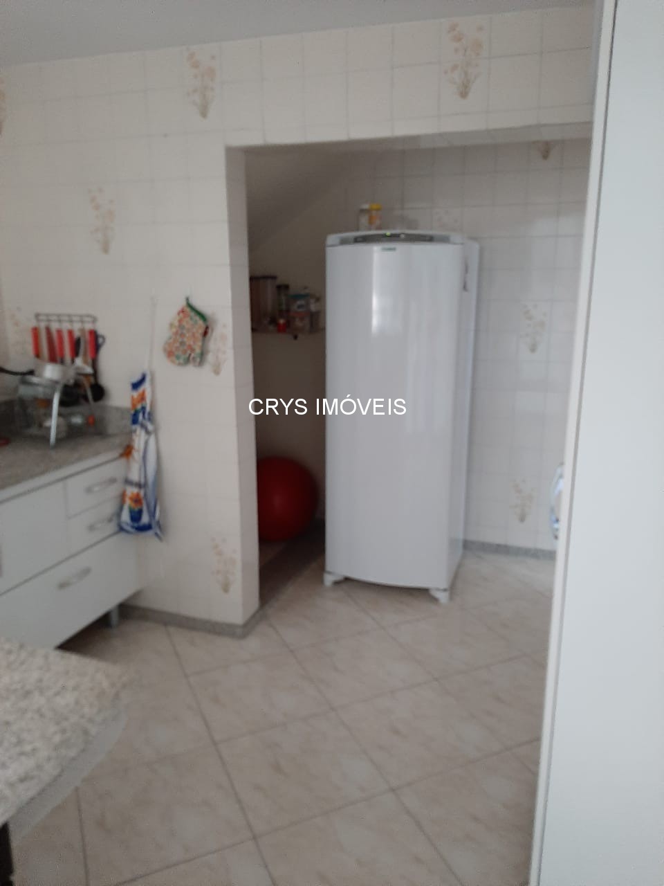 Casa à venda com 2 quartos, 80m² - Foto 12