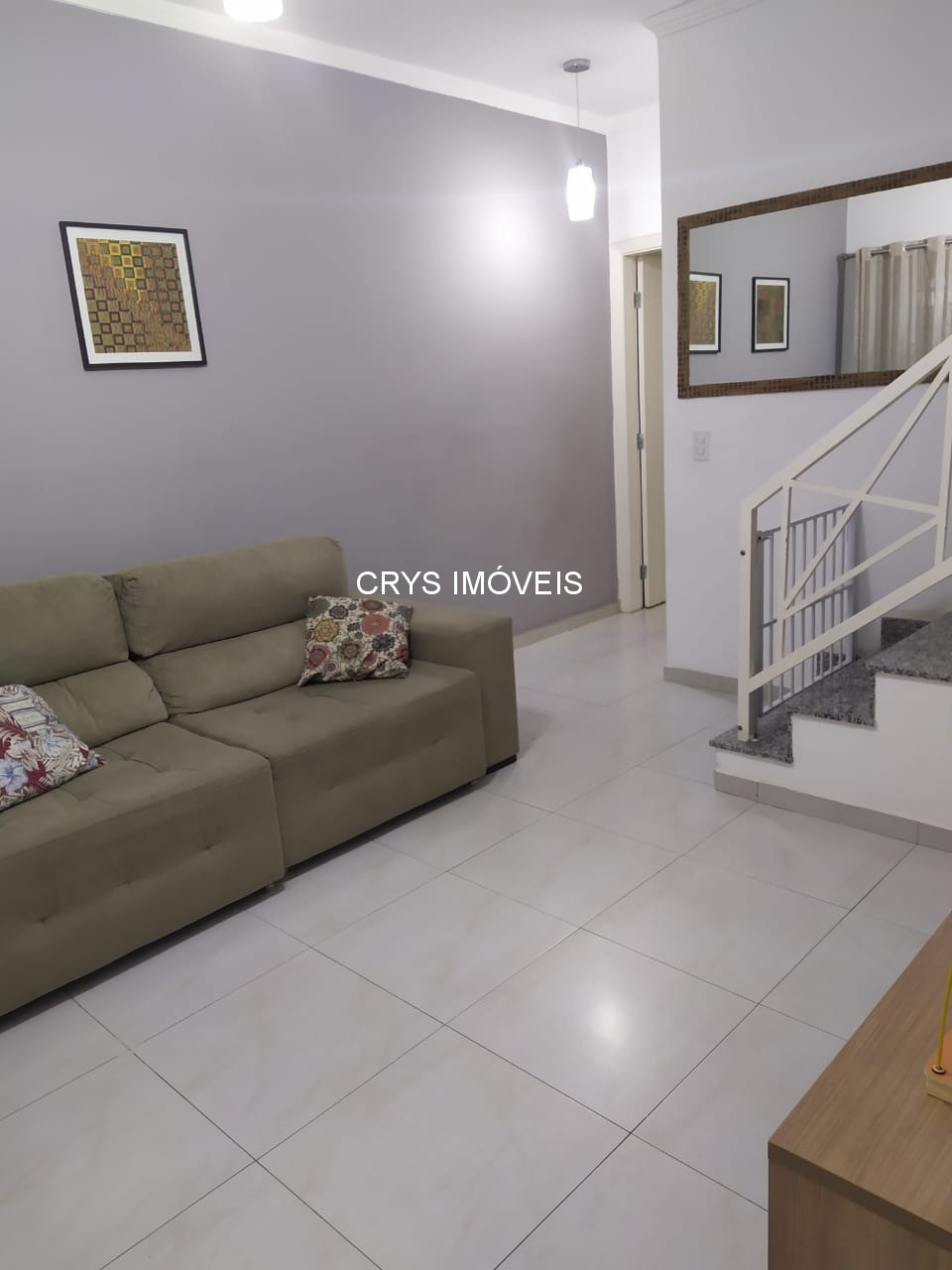 Casa à venda com 2 quartos, 92m² - Foto 1