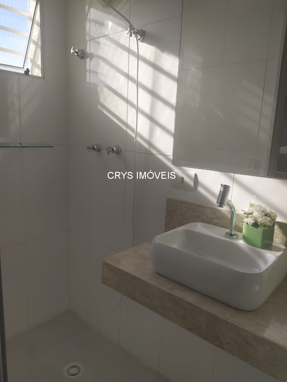 Casa à venda com 2 quartos, 92m² - Foto 8