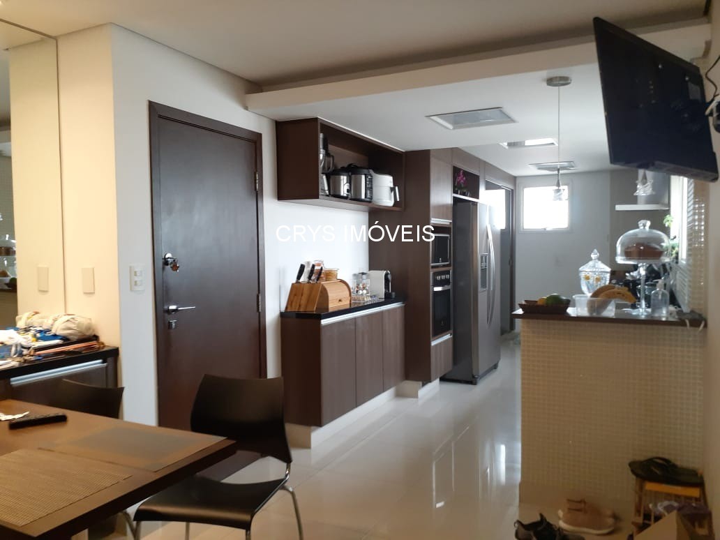 Cobertura à venda com 3 quartos, 227m² - Foto 7