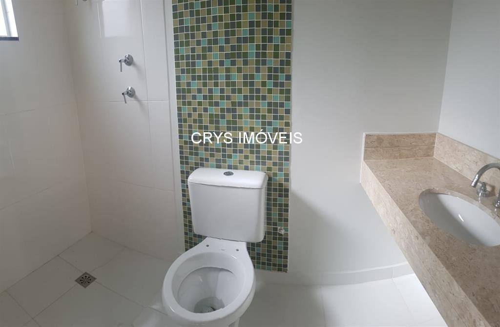 Casa à venda com 3 quartos, 150m² - Foto 14