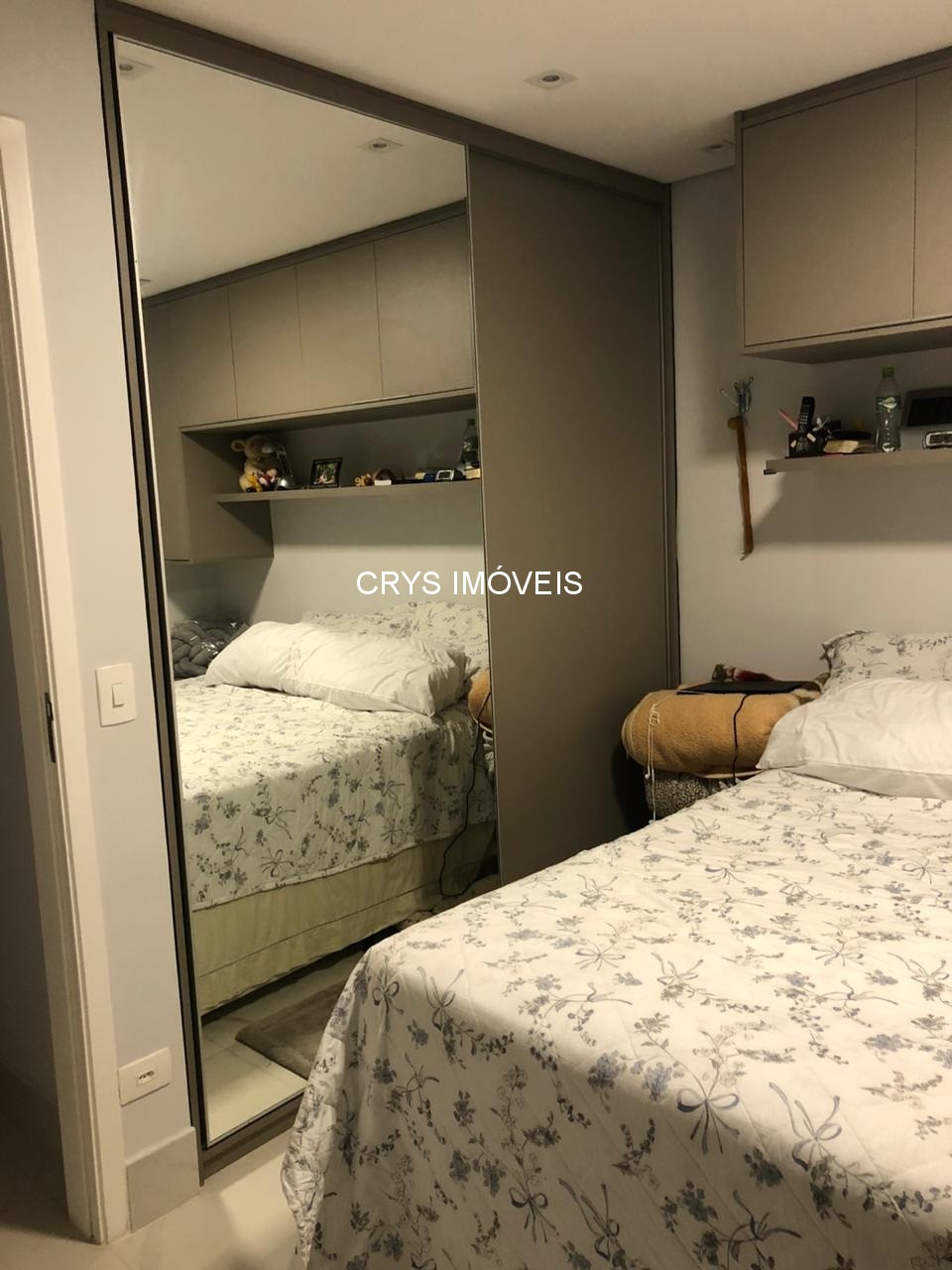Apartamento à venda com 3 quartos, 96m² - Foto 9