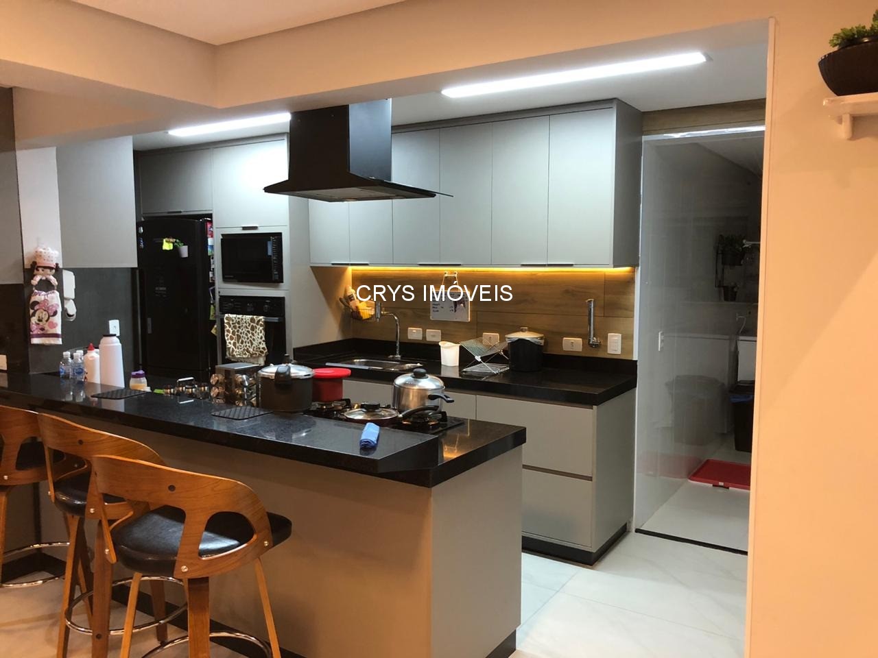 Apartamento à venda com 3 quartos, 96m² - Foto 1