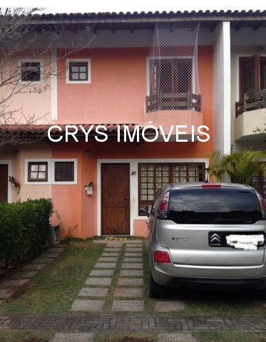 Casa à venda com 3 quartos, 148m² - Foto 1
