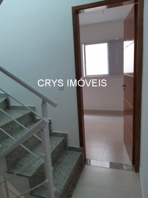 Casa à venda com 2 quartos, 80m² - Foto 11