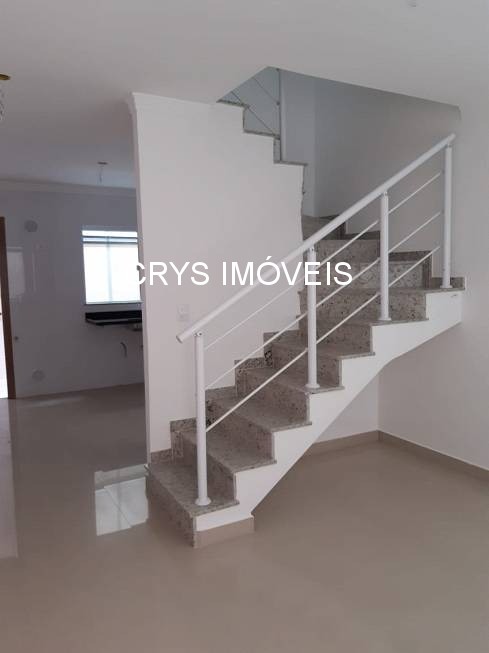 Casa à venda com 2 quartos, 80m² - Foto 15