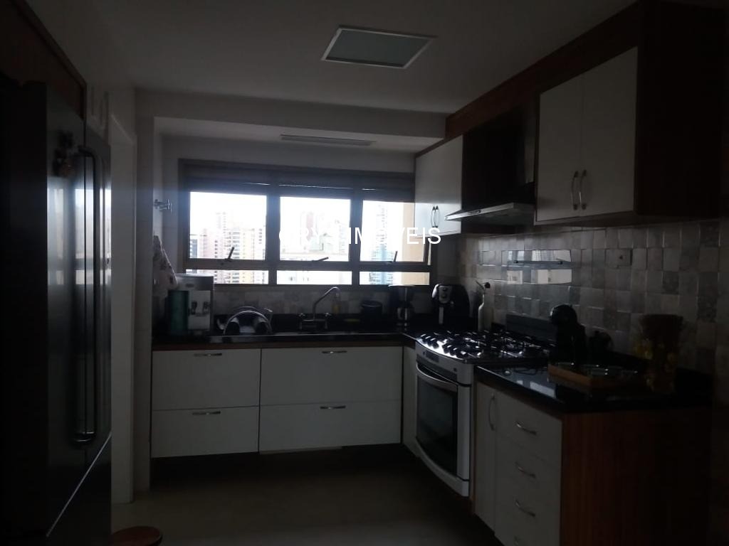 Apartamento, 4 quartos, 250 m² - Foto 9