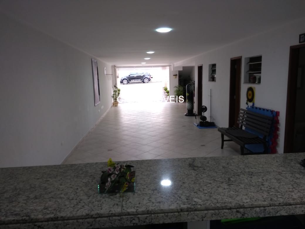 Casa à venda com 3 quartos, 206m² - Foto 13
