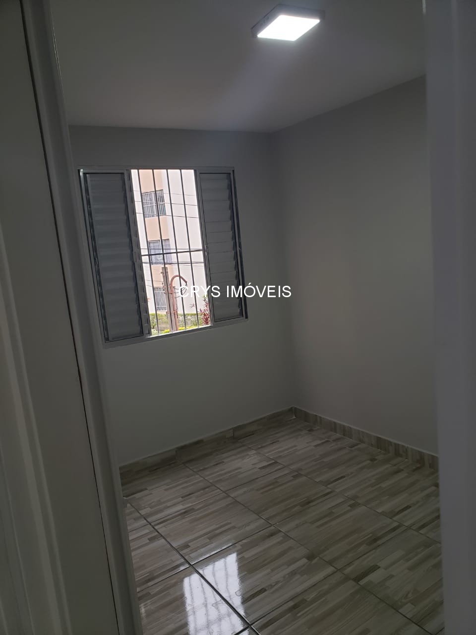 Apartamento à venda com 2 quartos, 45m² - Foto 13