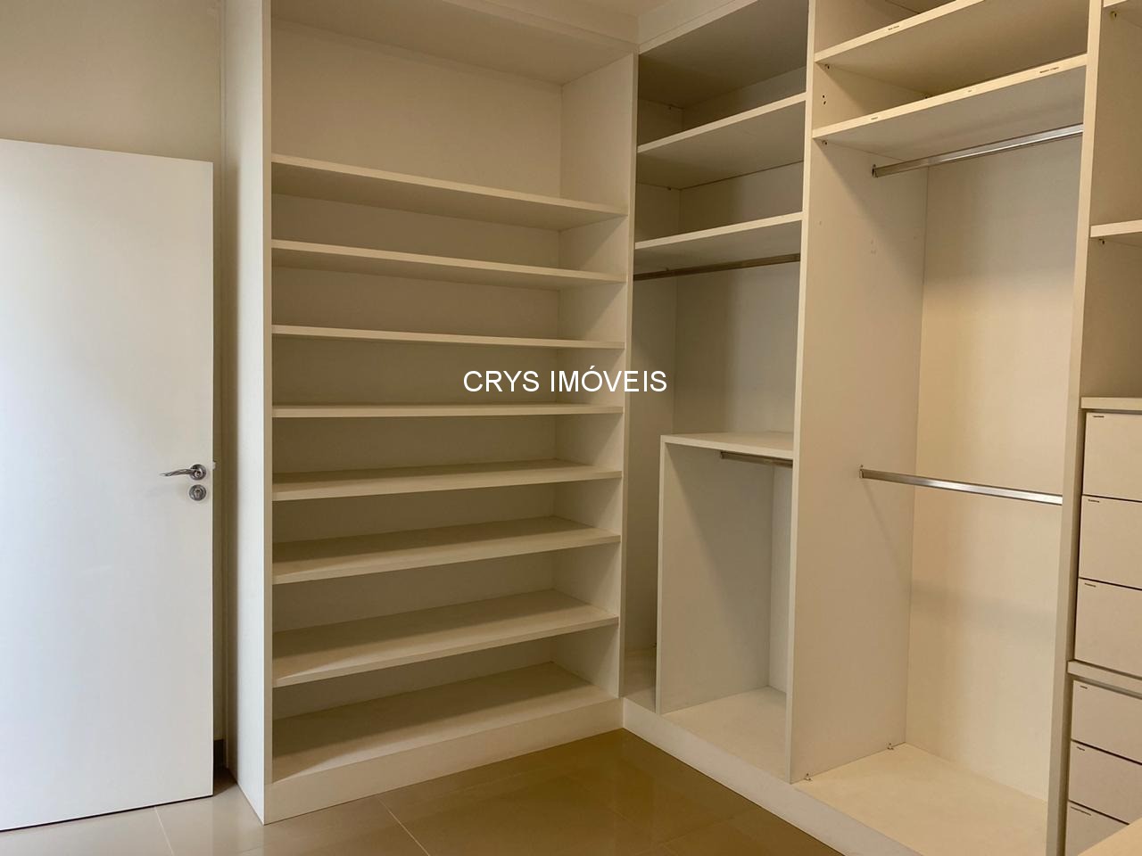 Casa à venda com 4 quartos, 460m² - Foto 13