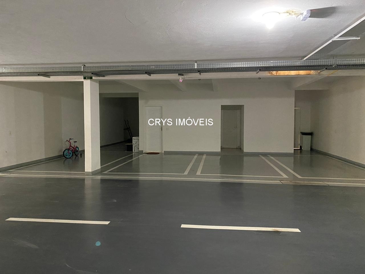 Casa à venda com 4 quartos, 460m² - Foto 4