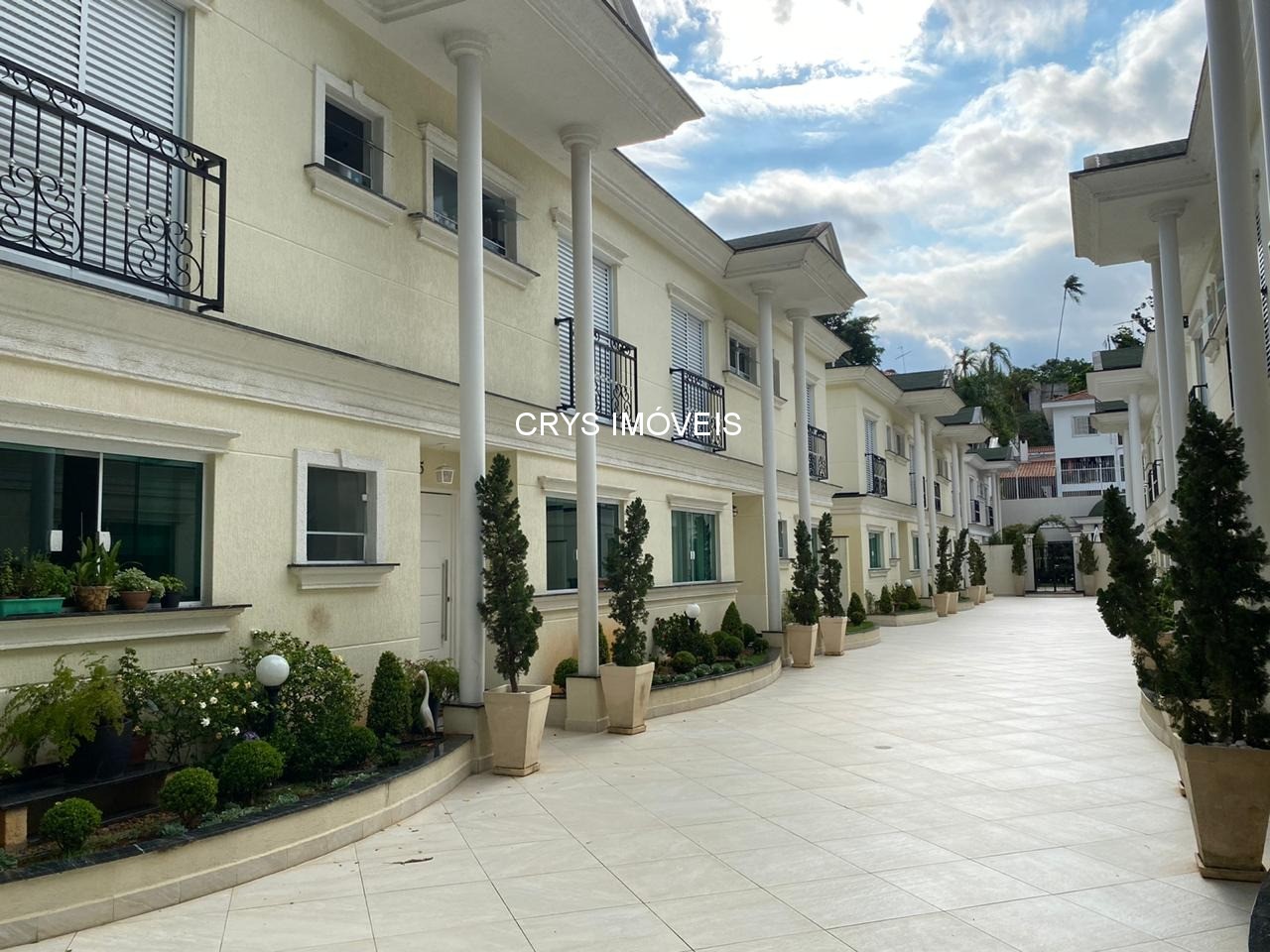Casa à venda com 4 quartos, 460m² - Foto 21