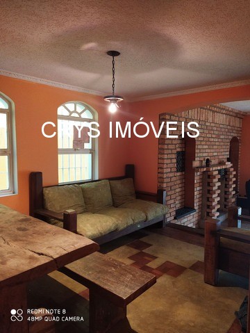 Casa, 3 quartos, 233 m² - Foto 1