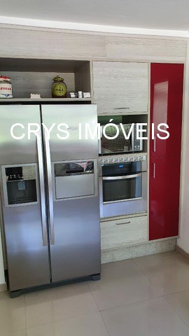 Casa, 3 quartos, 211 m² - Foto 2