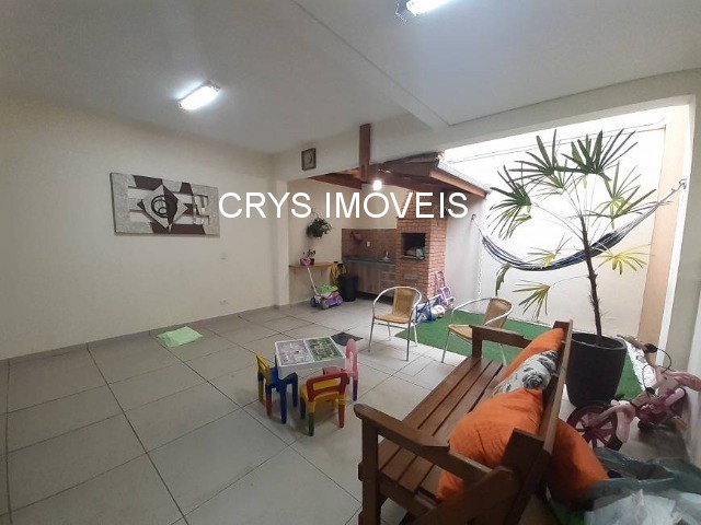 Casa, 3 quartos, 145 m² - Foto 2