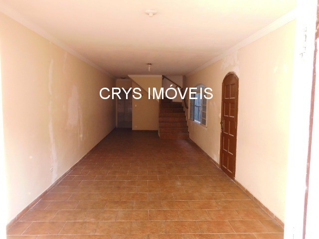 Casa à venda com 3 quartos, 200m² - Foto 9