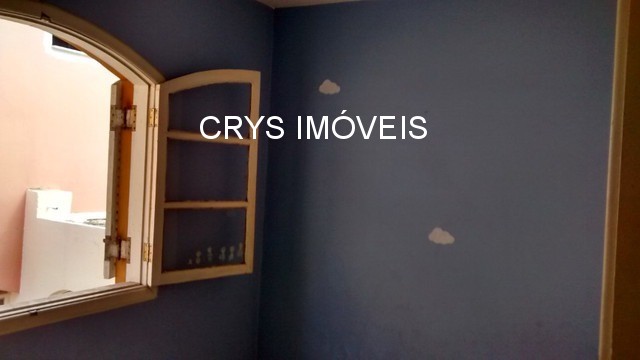 Casa à venda com 3 quartos, 200m² - Foto 11