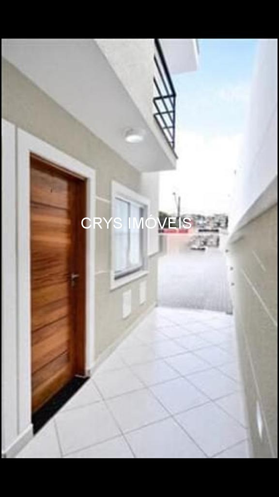 Casa à venda com 2 quartos, 62m² - Foto 2