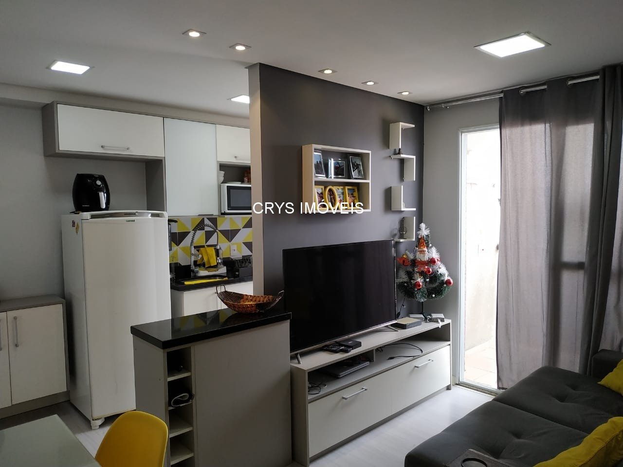 Apartamento à venda com 2 quartos, 49m² - Foto 2