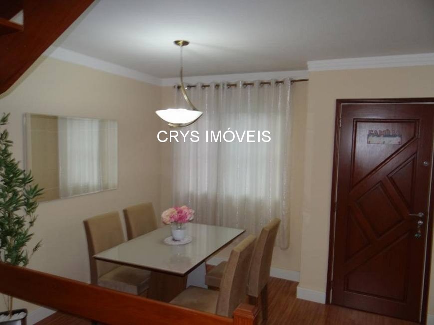 Casa à venda com 3 quartos, 149m² - Foto 4