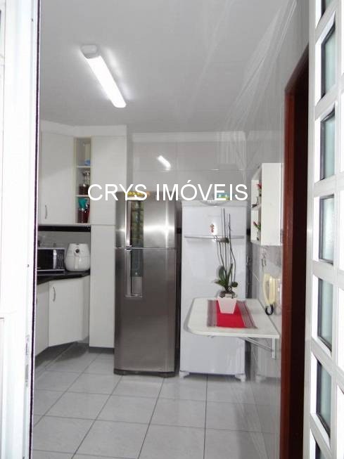 Casa à venda com 3 quartos, 149m² - Foto 6