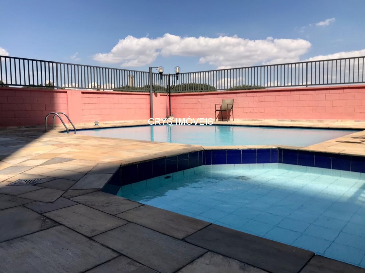 Apartamento à venda com 3 quartos, 85m² - Foto 15