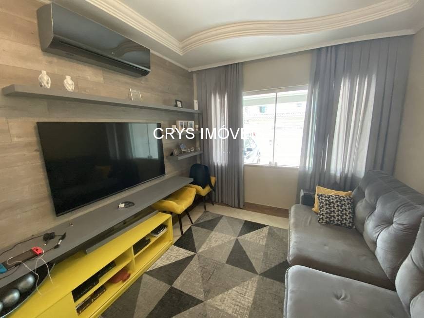 Casa, 3 quartos, 220 m² - Foto 1