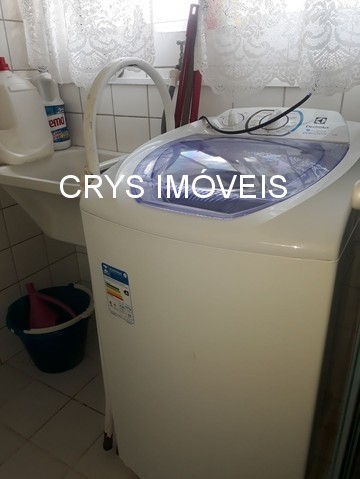 Apartamento à venda com 2 quartos, 60m² - Foto 15