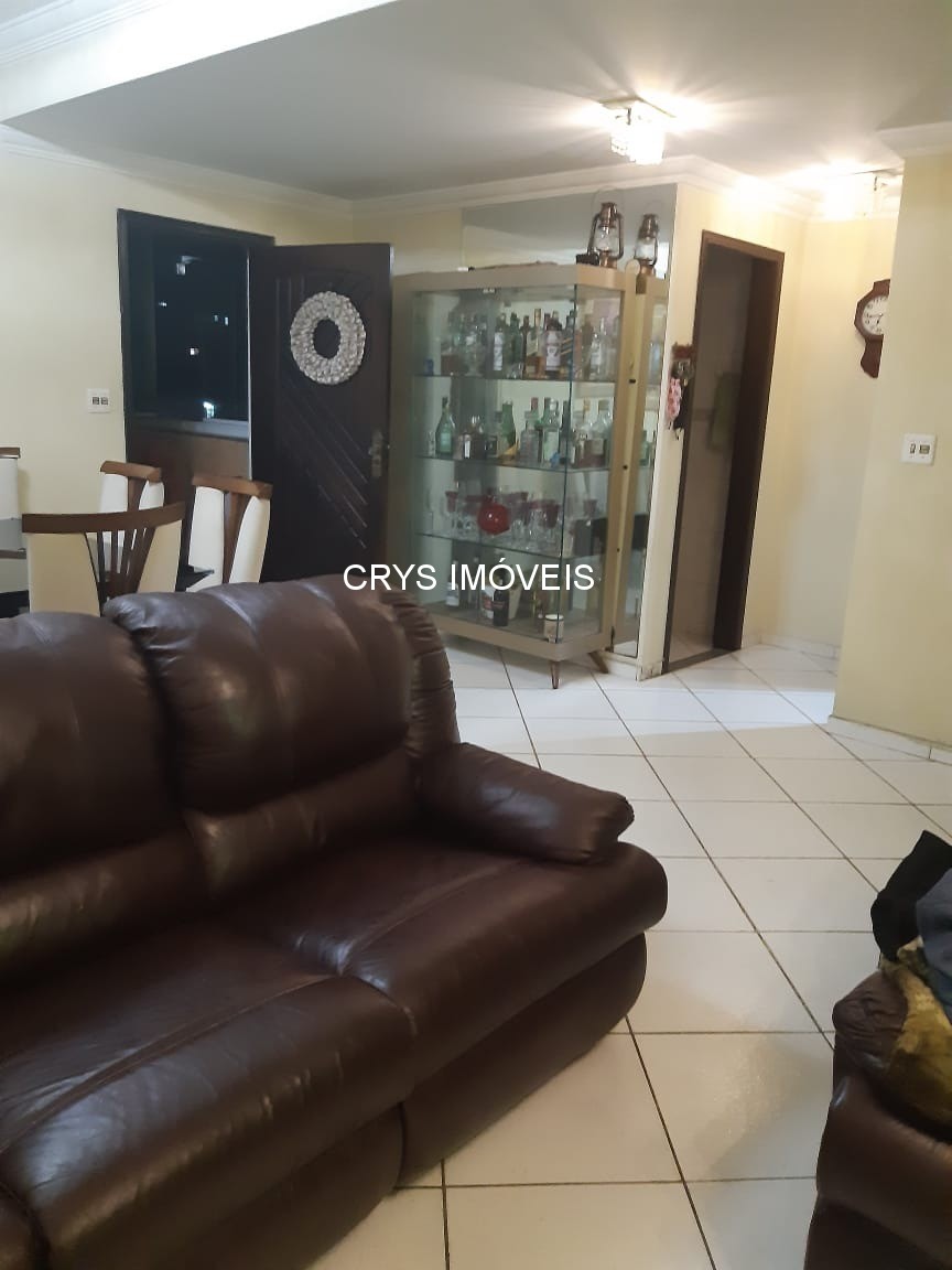 Casa à venda com 2 quartos, 100m² - Foto 5